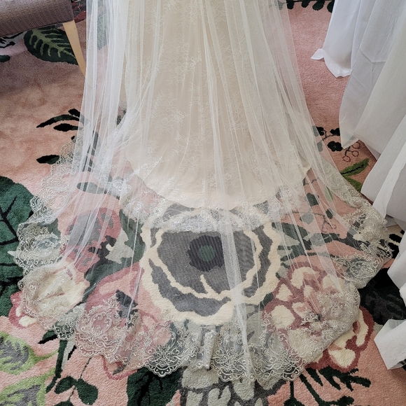 Justin Alexander Empire Waist Beaded English Net Cage Bridal Gown STYLE 8871 - Picture 11 of 14